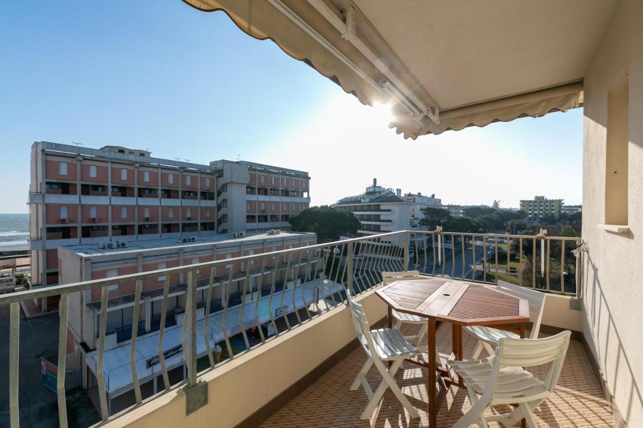Residence Saint Nicholas Lido di Jesolo Exterior foto