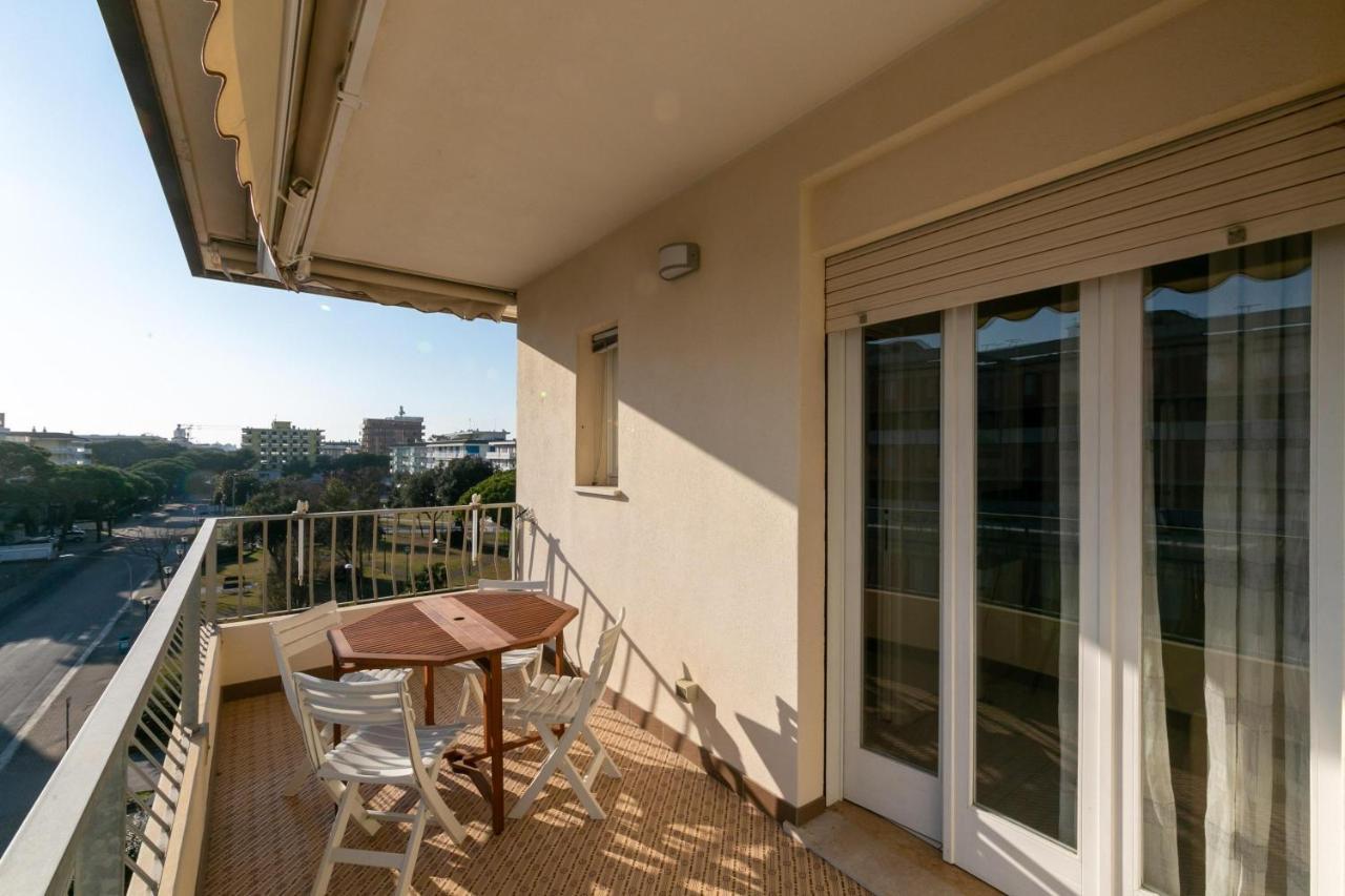 Residence Saint Nicholas Lido di Jesolo Exterior foto
