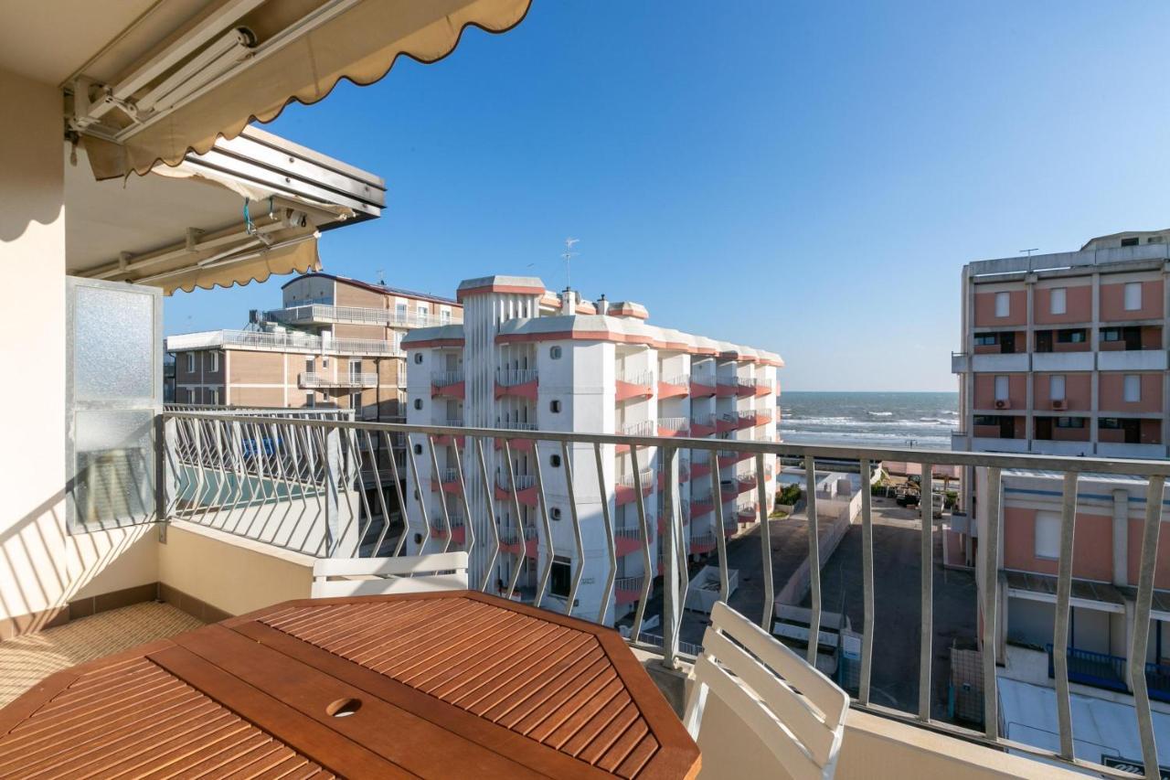 Residence Saint Nicholas Lido di Jesolo Exterior foto