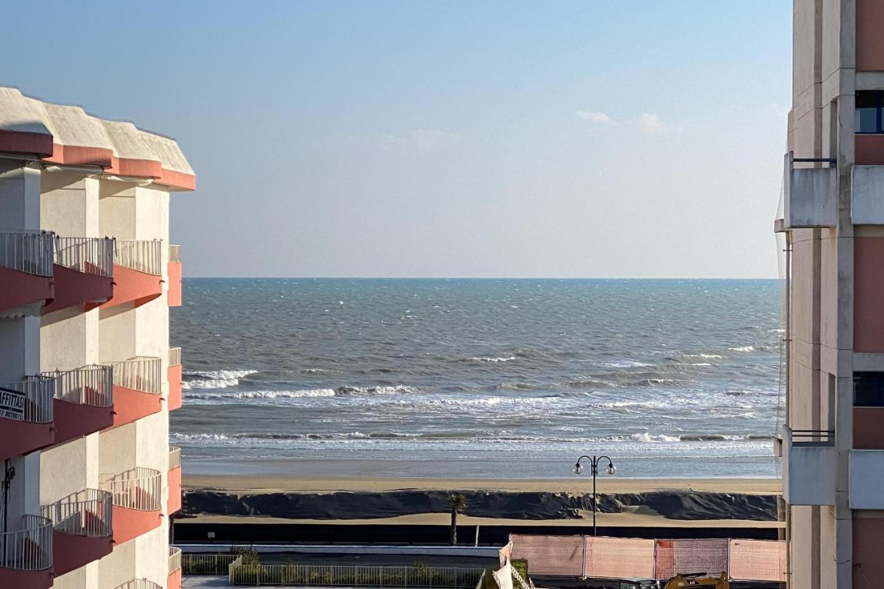 Residence Saint Nicholas Lido di Jesolo Exterior foto